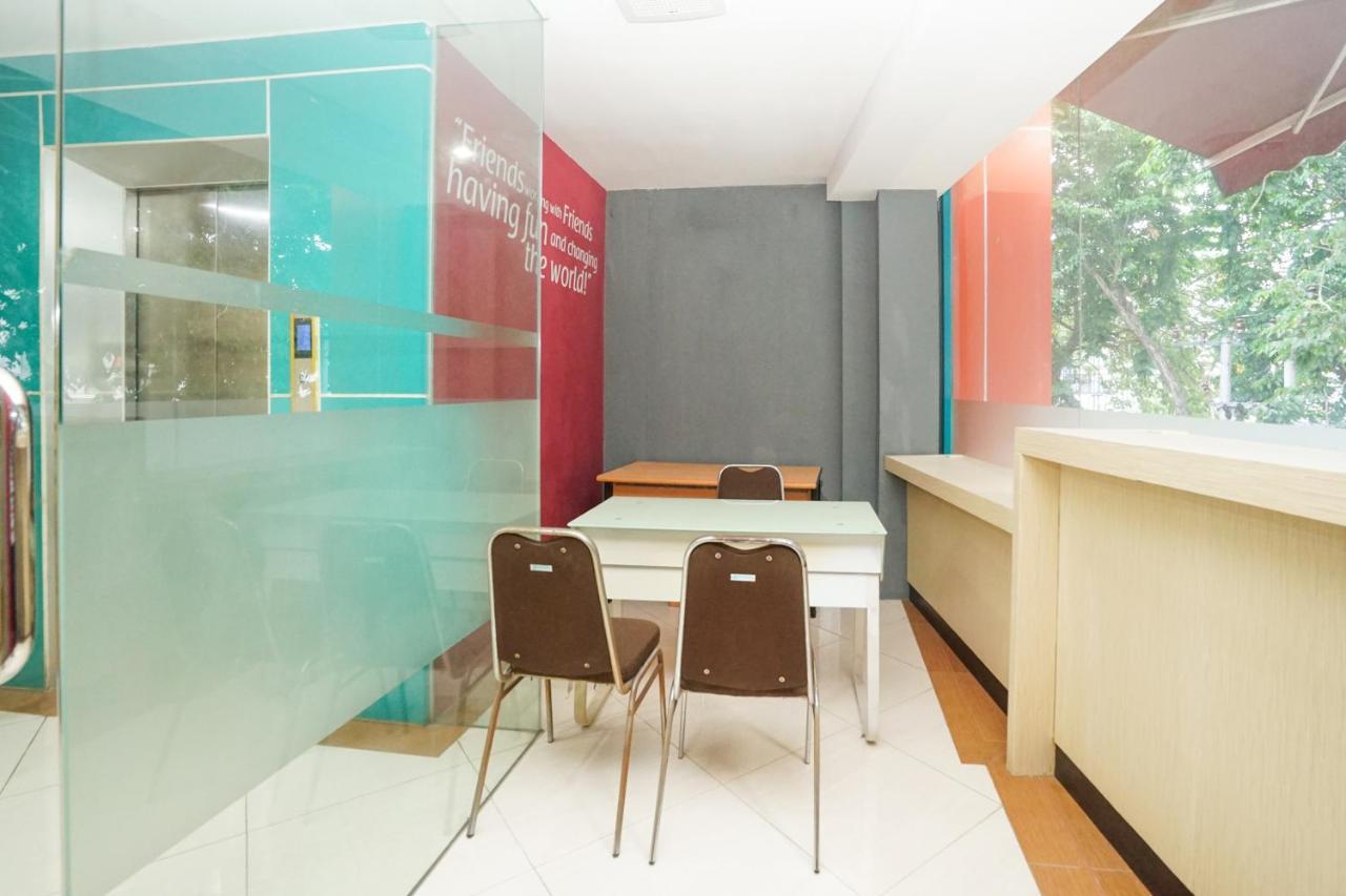 Oyo 277 Rukotel Near Rsu Adi Husada Undaan Kota Sorabaya Extérieur photo
