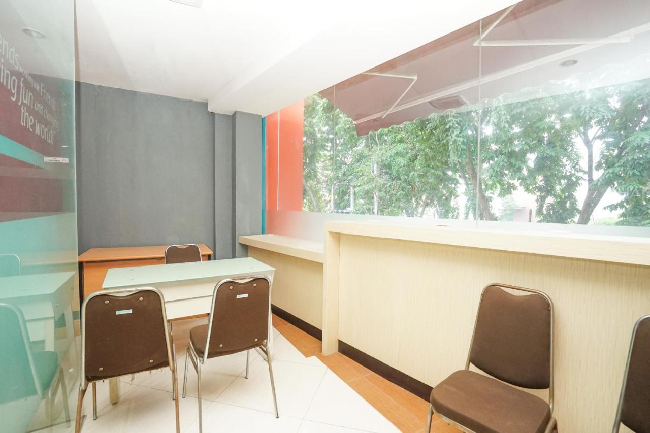 Oyo 277 Rukotel Near Rsu Adi Husada Undaan Kota Sorabaya Extérieur photo