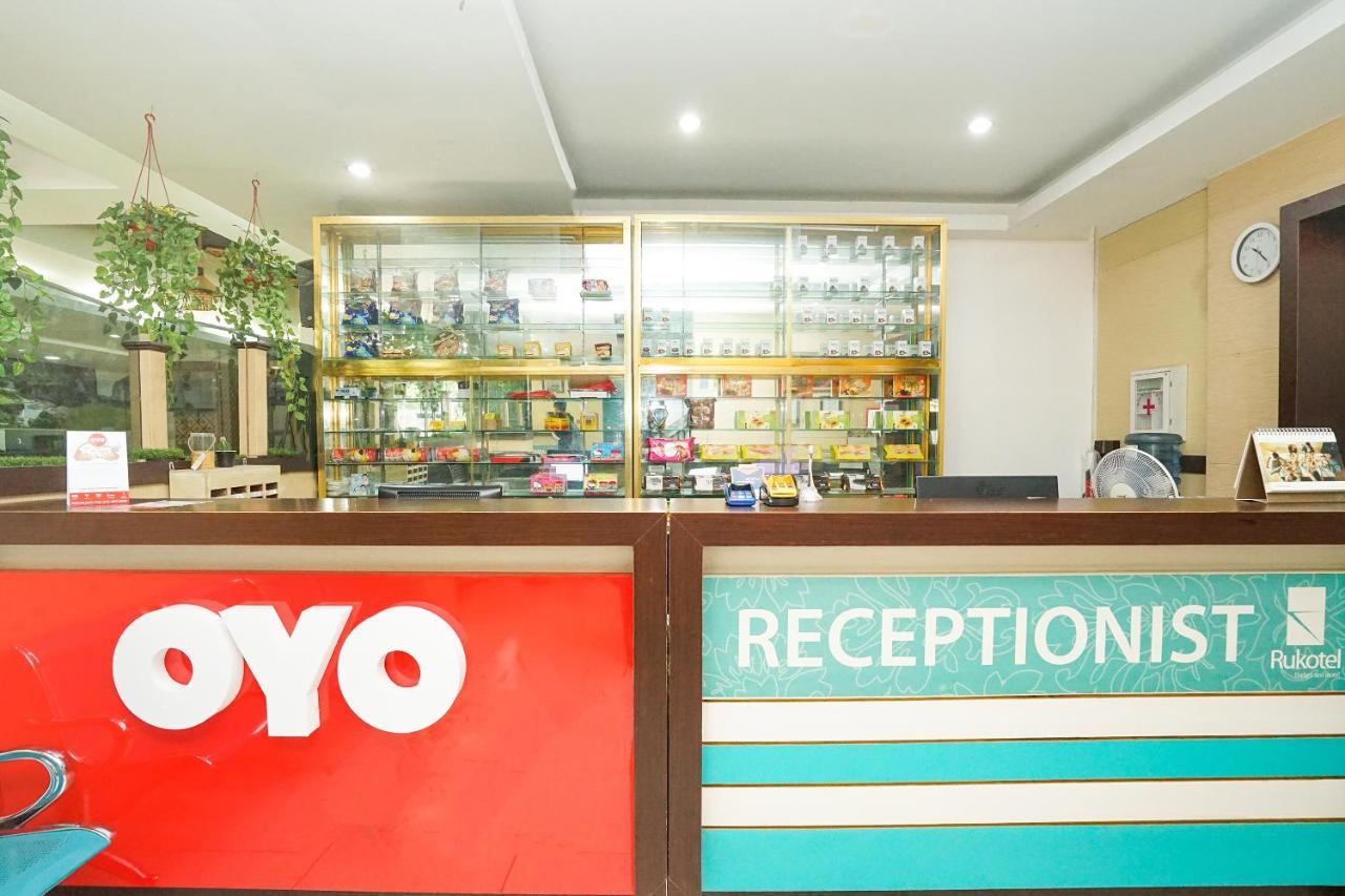 Oyo 277 Rukotel Near Rsu Adi Husada Undaan Kota Sorabaya Extérieur photo